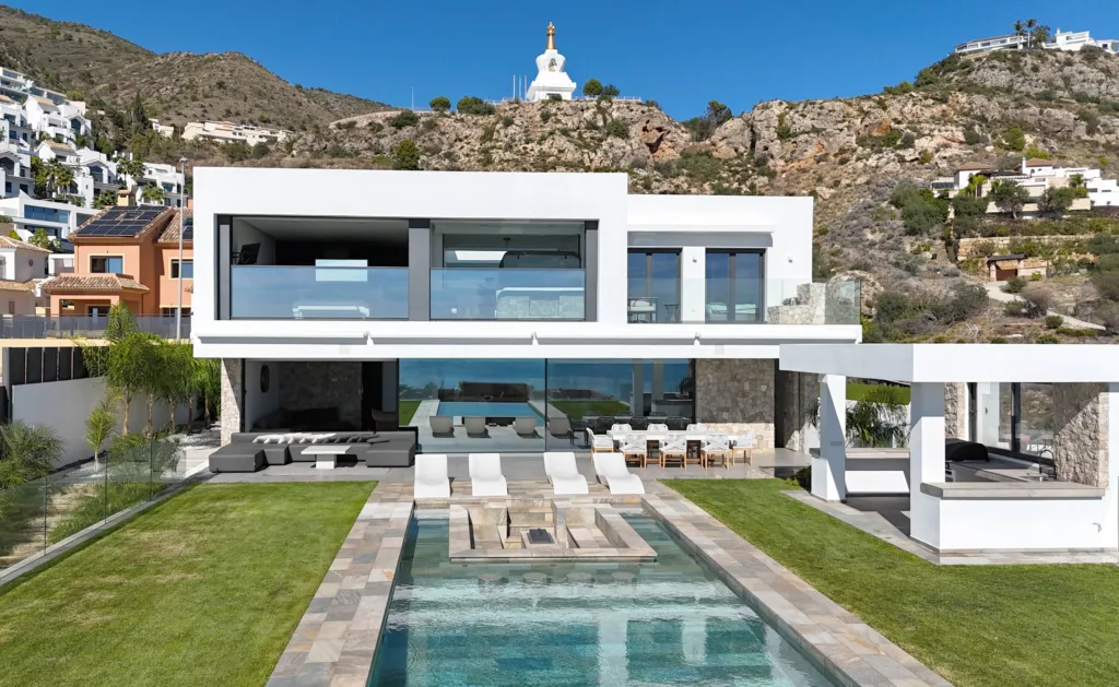 Holiday Rentals in the Best Areas of Costa del Sol Holiday Homes Malaga